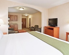 Holiday Inn Express Hotel & Suites Howell, An Ihg Hotel (Howell, USA)