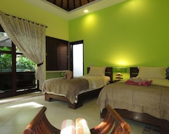 Khách sạn Arco Iris Resort (Candi Dasa, Indonesia)