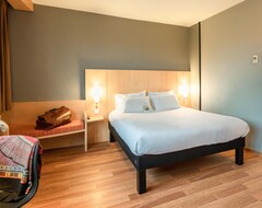 Hotel Ibis Quimperle (Mellac, Francia)