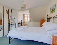 Hele huset/lejligheden Smugglers Cottage - Three Bedroom House, Sleeps 6 (Reydon, Storbritannien)