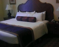 Hotel Wyndham Grand Desert: Mediterranean-Style In The Heart Of Las Vegas! (Las Vegas, USA)