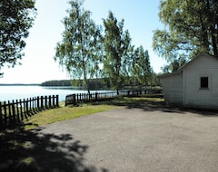 Hele huset/lejligheden Fröseke Holiday Home For 17 People On The Lake, Particularly Suitable For Family Holidays (Fröseke, Sverige)