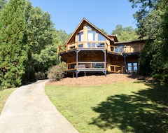 Koko talo/asunto Mountain Lodge With Great View And Great Location Near Helen, Ga (Clarkesville, Amerikan Yhdysvallat)