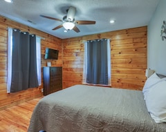 Koko talo/asunto Private Spacious 5 Bed Cabin With Hot Tub <20 Min To Avl! (Alexander Mills, Amerikan Yhdysvallat)