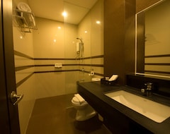 Hotel Infinity Suites (Davao City, Filippinerne)
