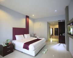 Otel Grand Inn (Mataram, Endonezya)