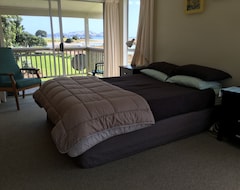 Hele huset/lejligheden Quick Walk To Beach And Ocean Views - Multi Family (Matauri Bay, New Zealand)