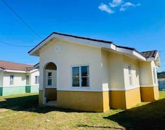 Toàn bộ căn nhà/căn hộ Mystic Hideaway Near Montego Bay (Trelawny, Jamaica)