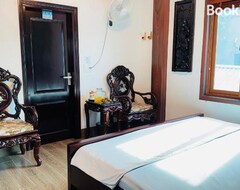 Hotel An Homestay-Stay with local family-Vietnam traditional design room (Hải Phòng, Vietnam)