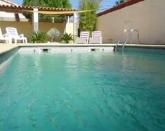Toàn bộ căn nhà/căn hộ Palm Villa, Detached With Private Pool And Only 5 Miles To The Beach (Sauvian, Pháp)