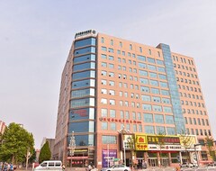Hotel Greentree Inn Hebei Baoding Xiongxian Government Xiongzhou Road Express (Baoding, China)