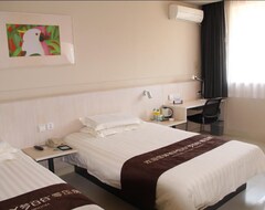 Hotel Home Inn - Qingdao Huangdao (Qingdao, China)
