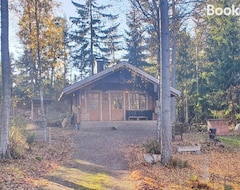 Koko talo/asunto Saunamokki Emasalossa (Porvoo, Suomi)