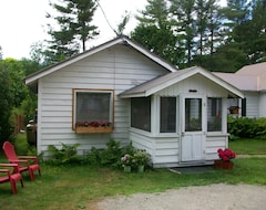 Hele huset/lejligheden Keene Cozy Cottage In The Heart Of The Adirondack Mountains! (Lakeville, USA)