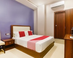 Oyo 43474 Hotel Blue Sky (Mumbai, India)