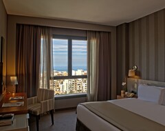 Hotel ParkTower Suites (Beirut, Lebanon)