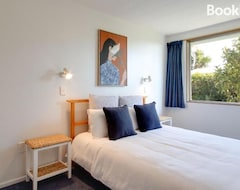 Toàn bộ căn nhà/căn hộ Absolute Beachfront - Waimarama Holiday Home (Central Hawke's Bay, New Zealand)
