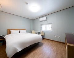 Hotelli Donggung Motel (Pyeongchang, Etelä-Korea)
