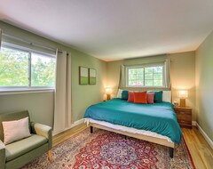Casa/apartamento entero Ossining Vacation Rental Near River, Trails And Mta! (Ossining, EE. UU.)
