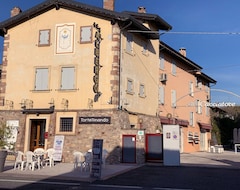Otel Albergo Al Cacciatore Tortellinando (Valeggio sul Mincio, İtalya)