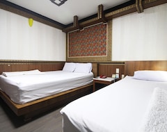 Hotel Jeus Motel Yeosu (Yeosu, Corea del Sur)