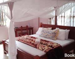 Khách sạn Upendo Manyara Safari Lodge (Monduli, Tanzania)