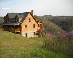 Entire House / Apartment Luxury, Breathtaking Mountain/river Views & Privacy Await You (Marshall, USA)