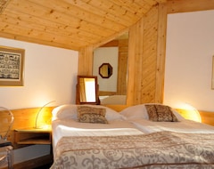 Hotel Residence Le Sapin & Bains De La Gruyere (Šarmej, Švicarska)