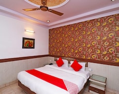 OYO Hotel Solitaire & Restaurant (Agra, Indija)