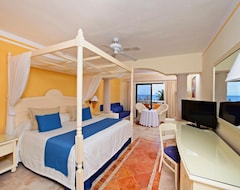 Resort Bahia Principe Luxury Akumal - All Inclusive (Akumal, Mexico)