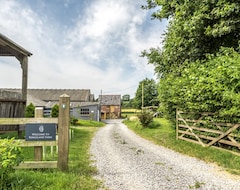 Koko talo/asunto A Stylish Former Milking Parlour With Outstanding Rural Views Of Dorset. (South Petherton, Iso-Britannia)
