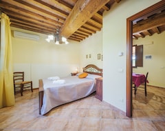 Toàn bộ căn nhà/căn hộ Apartment Ponziani In Orentano - 5 Persons, 2 Bedrooms (Valentano, Ý)