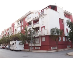 Entire House / Apartment Calahonda Beach Apartment (Calahonda, Spain)