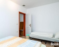 Koko talo/asunto Apartment Zuljana 10233b (Janjina, Kroatia)