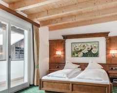 Hotelli Kristiania Small Dolomites Hotel (Wolkenstein, Italia)