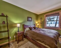 Koko talo/asunto Luxury Three Bedroom Mountain Escape At Kirkwood (Kirkwood, Amerikan Yhdysvallat)