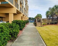 Khách sạn Cabana Suites Comfort (Carolina Beach, Hoa Kỳ)