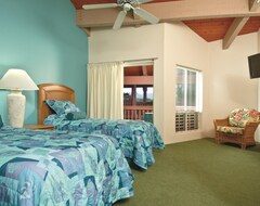Hotel Kauai, Hi: 2 Br Oceanfront Suite With Full Kitchen; Resort Amenities, Free Wifi (Hawi, USA)