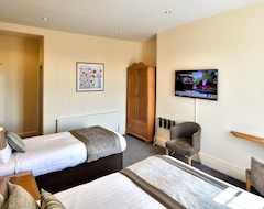 Queens Court Hotel (Exeter, United Kingdom)