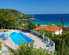 Hotel Smaragdi Ii (Chrissi Ammoudia, Grecia)