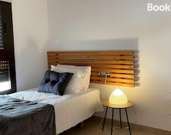 Entire House / Apartment Cozy Center Flat Vt-475944-a (Alicante, Spain)
