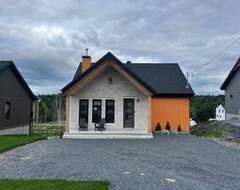 Hele huset/lejligheden Welcome To The Fika - Le Hytte (Lac-Etchemin, Canada)
