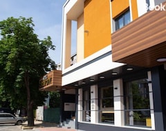 Khách sạn Khotel Forum Siti (Pasardshik, Bun-ga-ri)