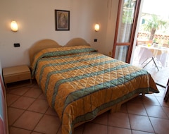 Hotel Romantic (Cavaion Veronese, Italija)