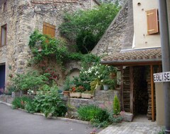 Koko talo/asunto La Petite Bergerie -natur Pur! Ferienhaus In UnberÜhrter Natur (Termes, Ranska)