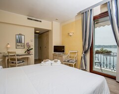 Hotel Spiaggia d'Oro (Salo, Italy)