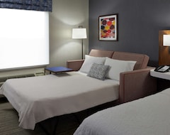 Khách sạn Hampton Inn & Suites by Hilton Montreal Dorval (Dorval, Canada)
