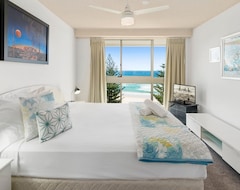 Hotelli Solnamara Beachfront Apartments (Burleigh Heads, Australia)