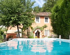 Toàn bộ căn nhà/căn hộ Very Private Villa, Pool, 12 Km To Lucca, Walk To Restaurant, Amazing Views (Borgo a Mozzano, Ý)