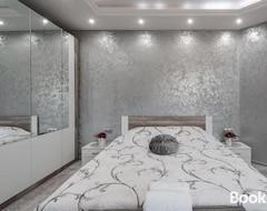 Tüm Ev/Apart Daire City Apartments - A Brand New Luxury & Comfy. (Asenovgrad, Bulgaristan)